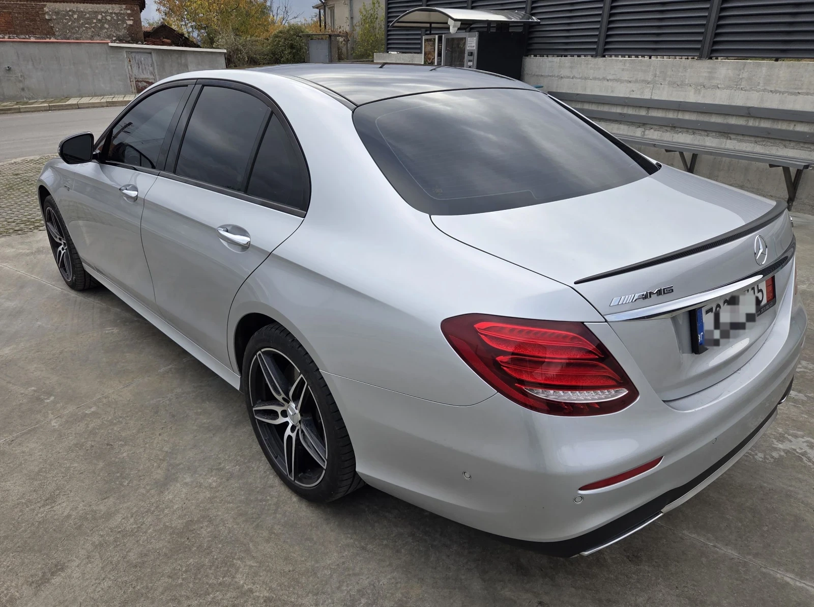 Mercedes-Benz E 43 AMG E43 AMG - изображение 9