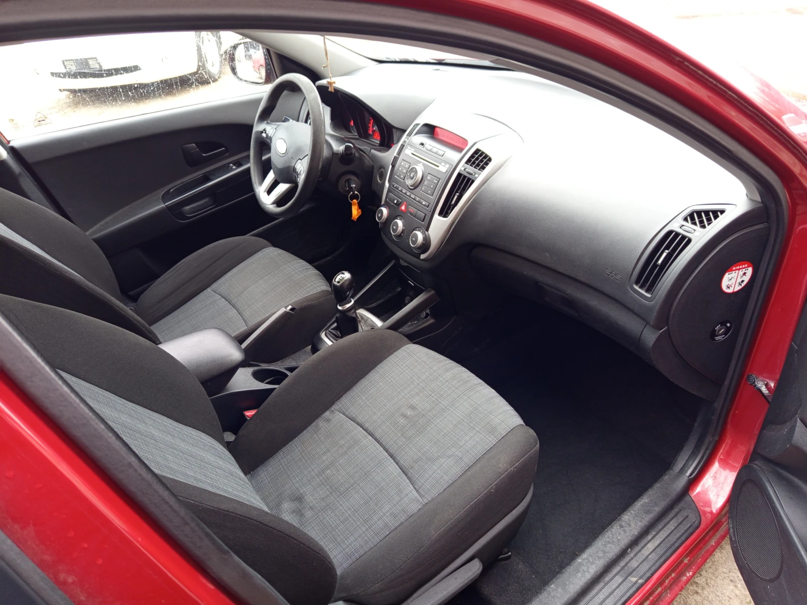 Kia Ceed  - изображение 7