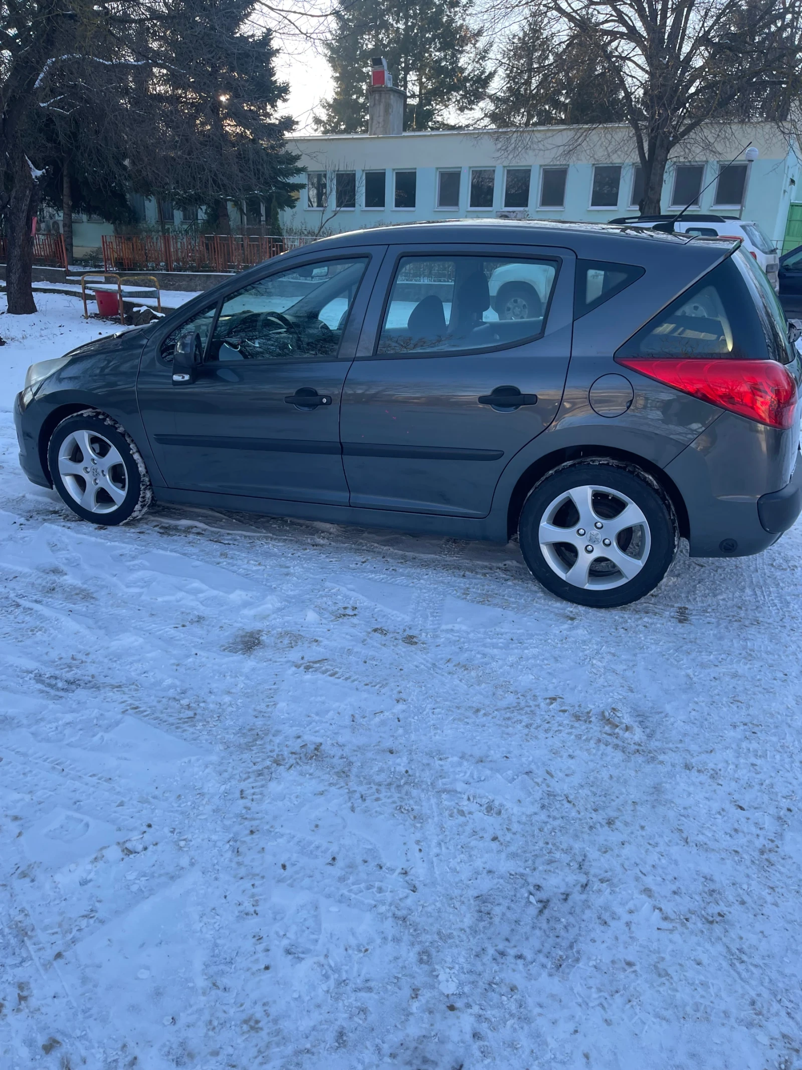 Peugeot 207 | Mobile.bg � ����������� 1