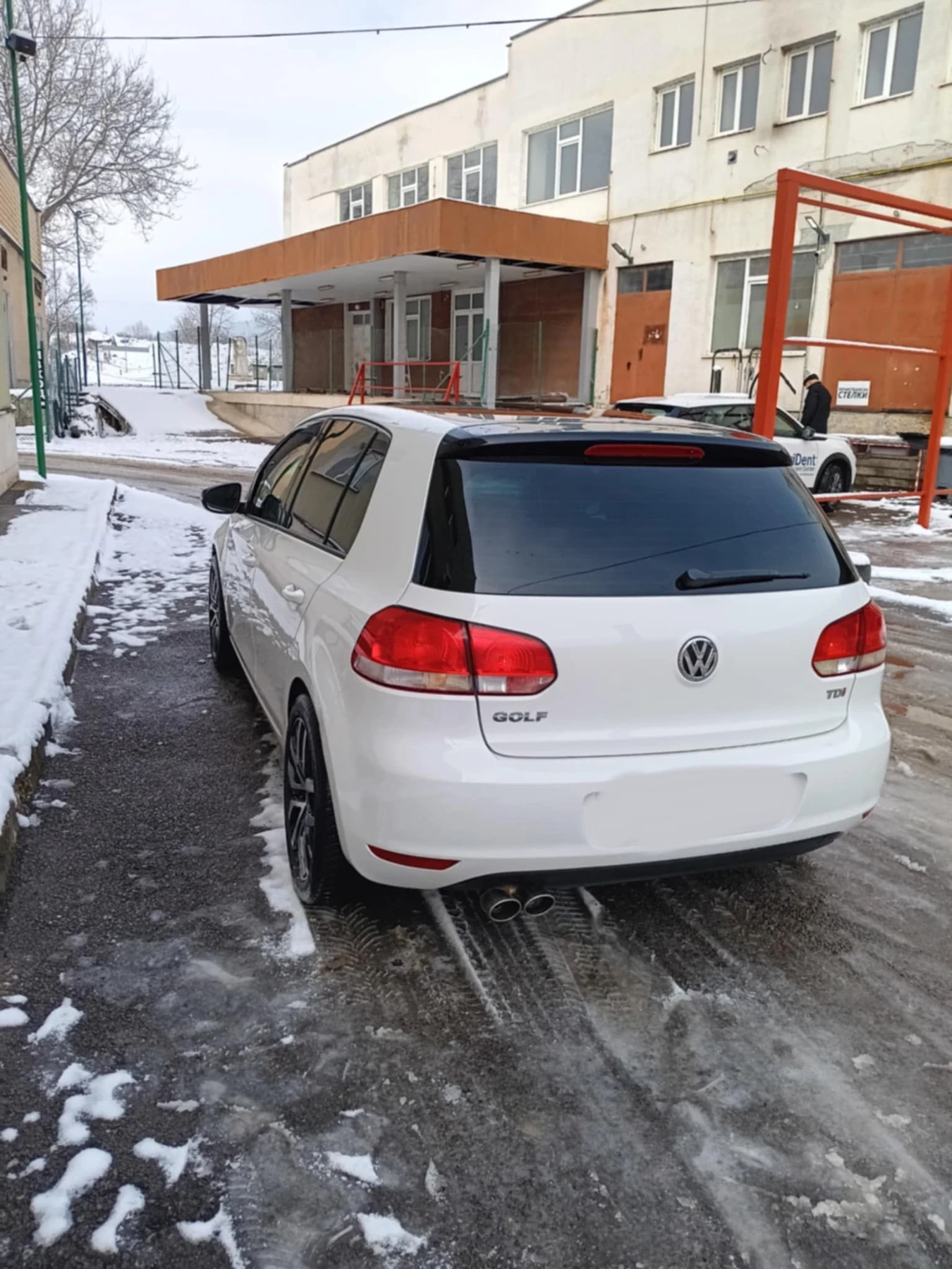 VW Golf 1.6 TDI | Mobile.bg � ����������� 5
