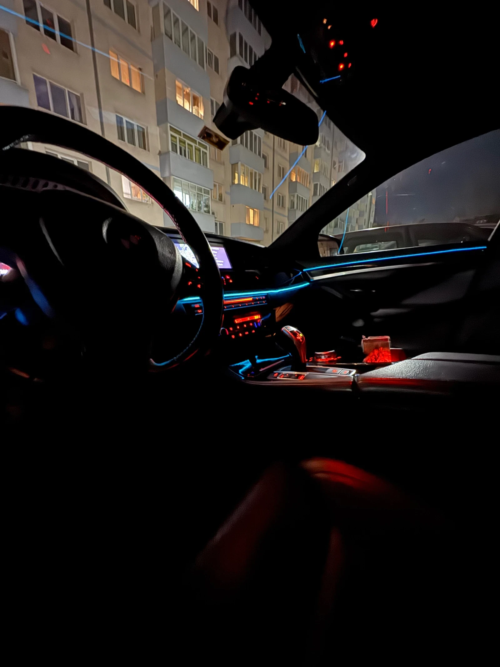 BMW 525, снимка 11 - Автомобили и джипове - 53686984