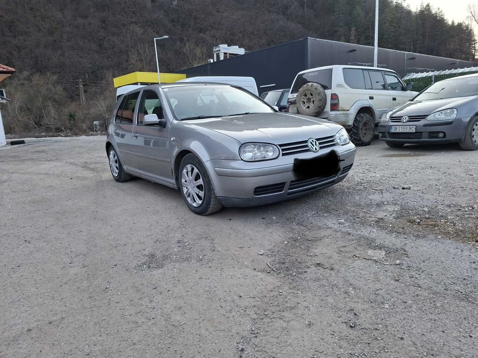 VW Golf, снимка 4 - Автомобили и джипове - 53802492