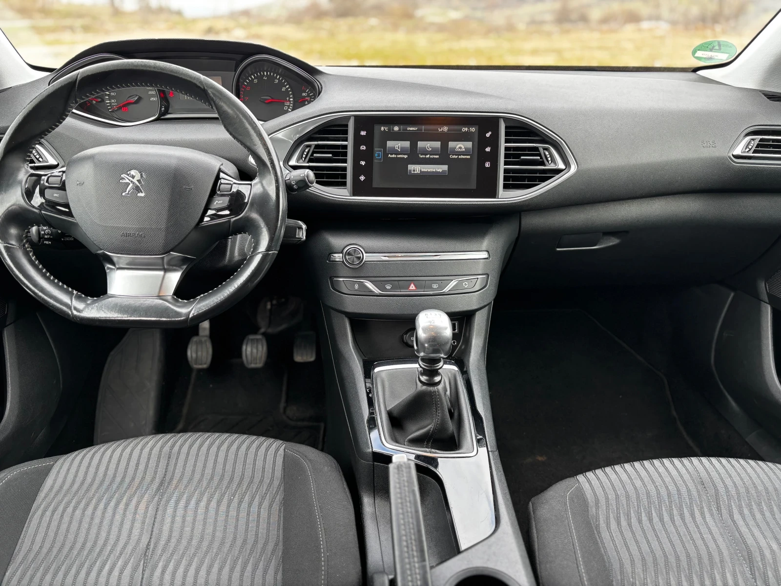 Peugeot 308 1.2, снимка 9 - Автомобили и джипове - 53849172