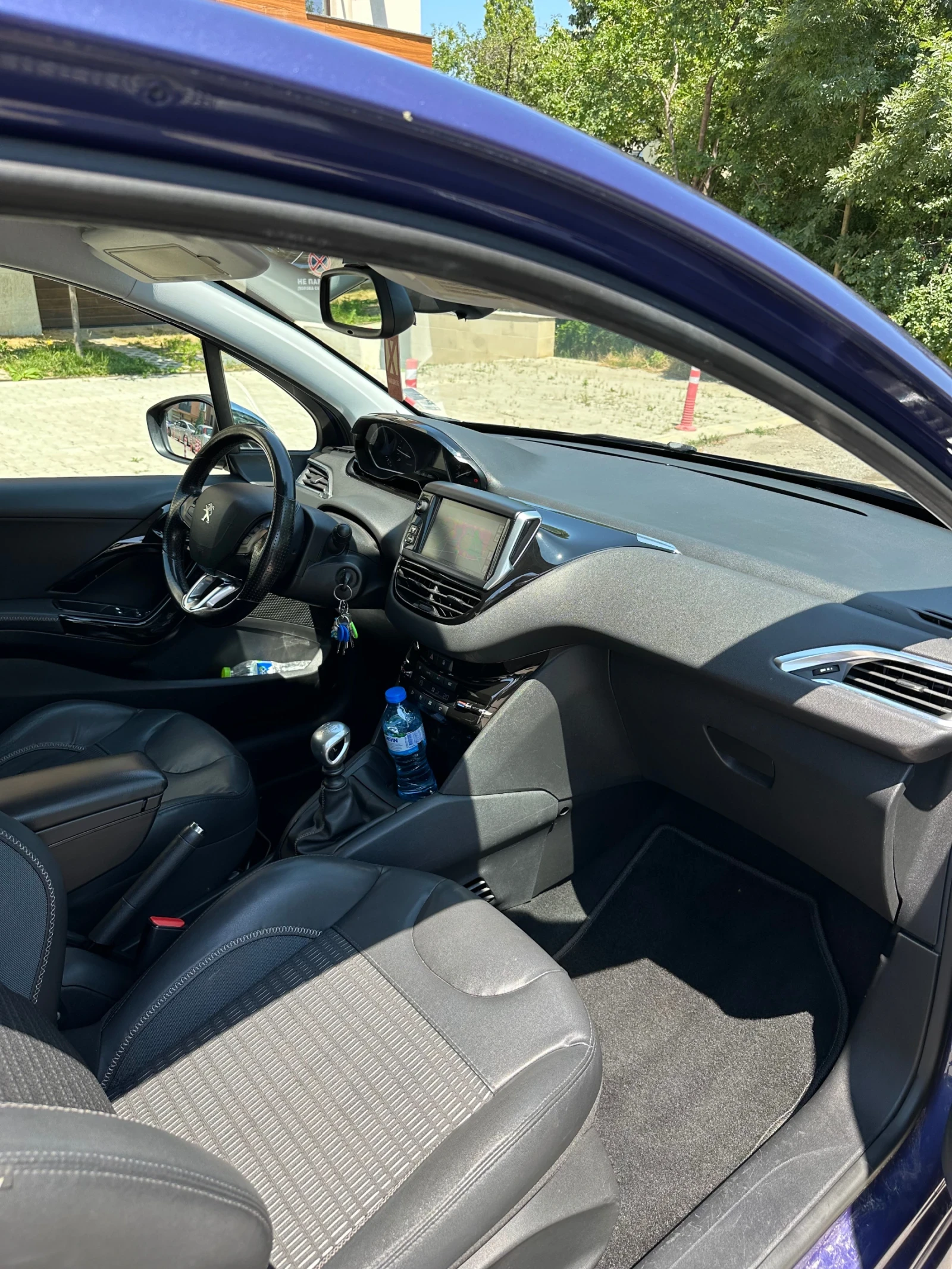 Peugeot 208 R.C LINE, снимка 9 - Автомобили и джипове - 54987388