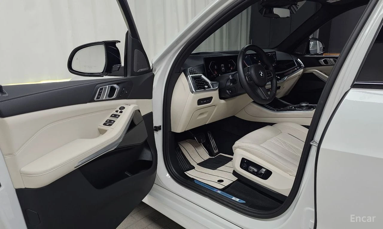 BMW X5M ОБДУХВАНЕ * ДИСТРОНИК * HEAD-UP * H/K * , снимка 16 - Автомобили и джипове - 55187406