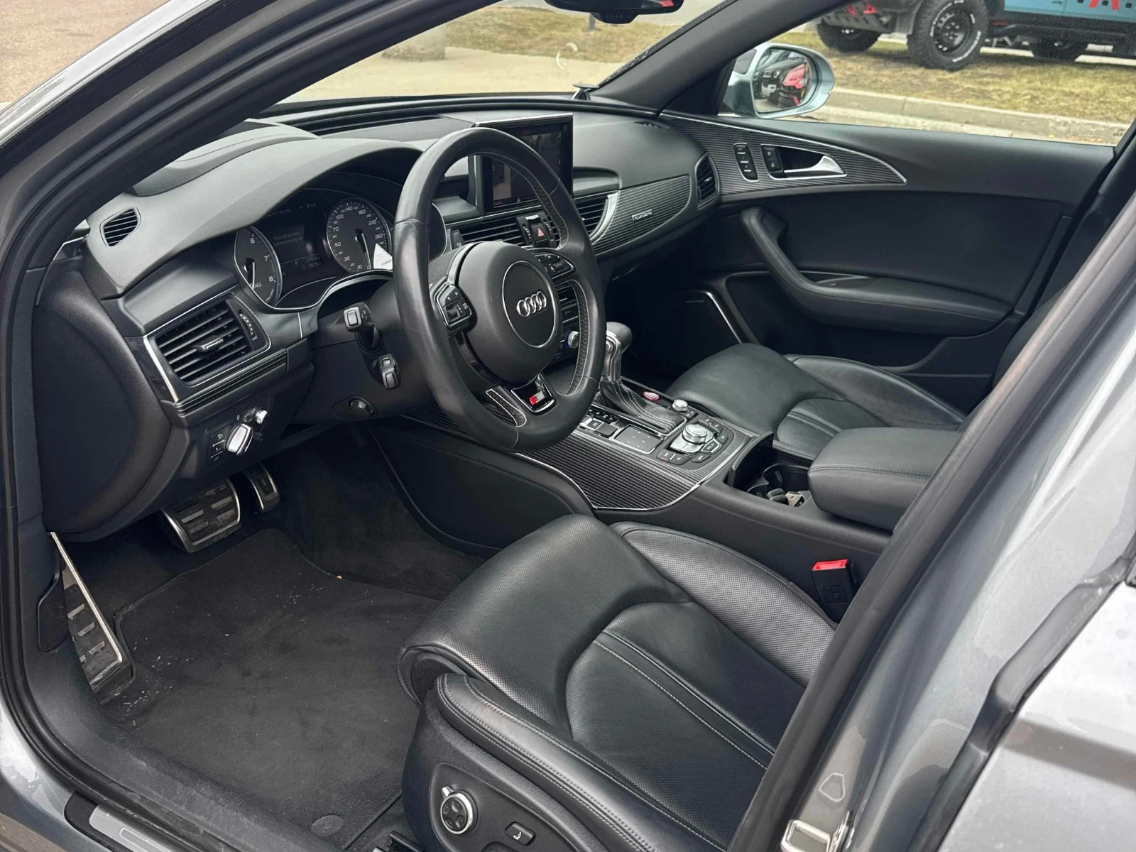 Audi S6 FULL Автокредит Цена до България, снимка 6 - Автомобили и джипове - 55584340