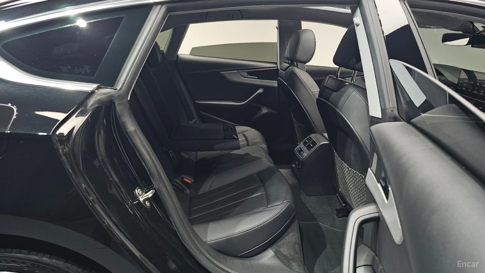 Audi A5 SPORTBACK/45TFSI/DRIVE-ASSISTS/SUNROOF, снимка 15 - Автомобили и джипове - 55681337