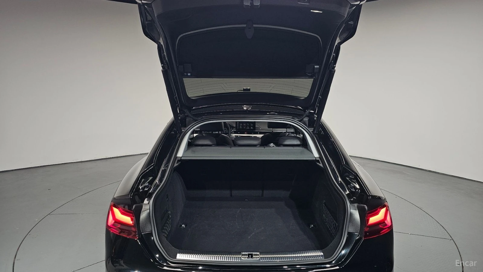 Audi A5 SPORTBACK/45TFSI/DRIVE-ASSISTS/SUNROOF, снимка 5 - Автомобили и джипове - 55681337