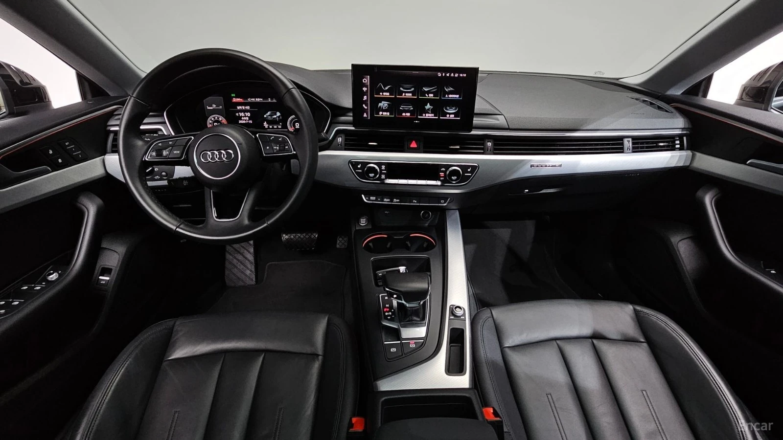 Audi A5 SPORTBACK/45TFSI/DRIVE-ASSISTS/SUNROOF, снимка 7 - Автомобили и джипове - 55681337