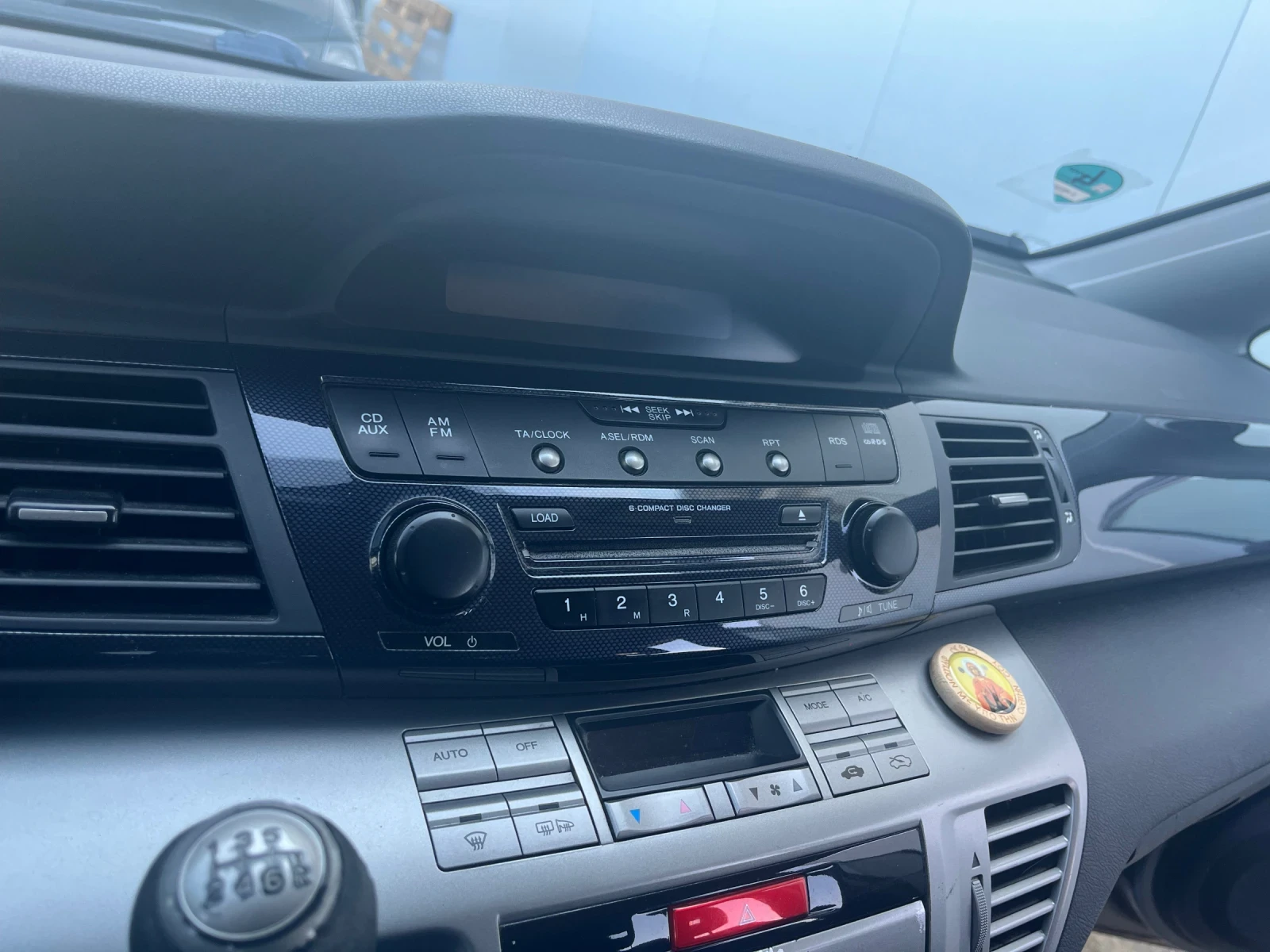 Honda Fr-v 1.8i LPG Facelift, снимка 9 - Автомобили и джипове - 55993600