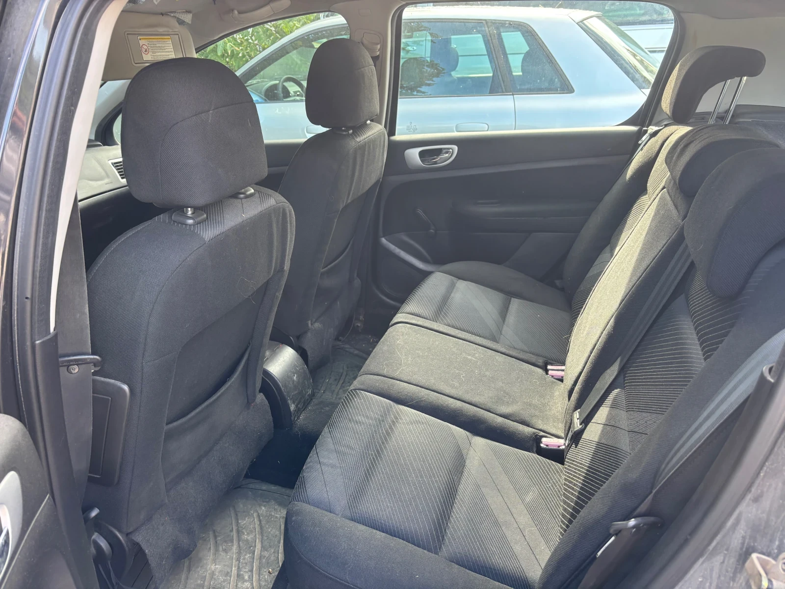 Peugeot 307 1.6 HDI, снимка 4 - Автомобили и джипове - 56049614