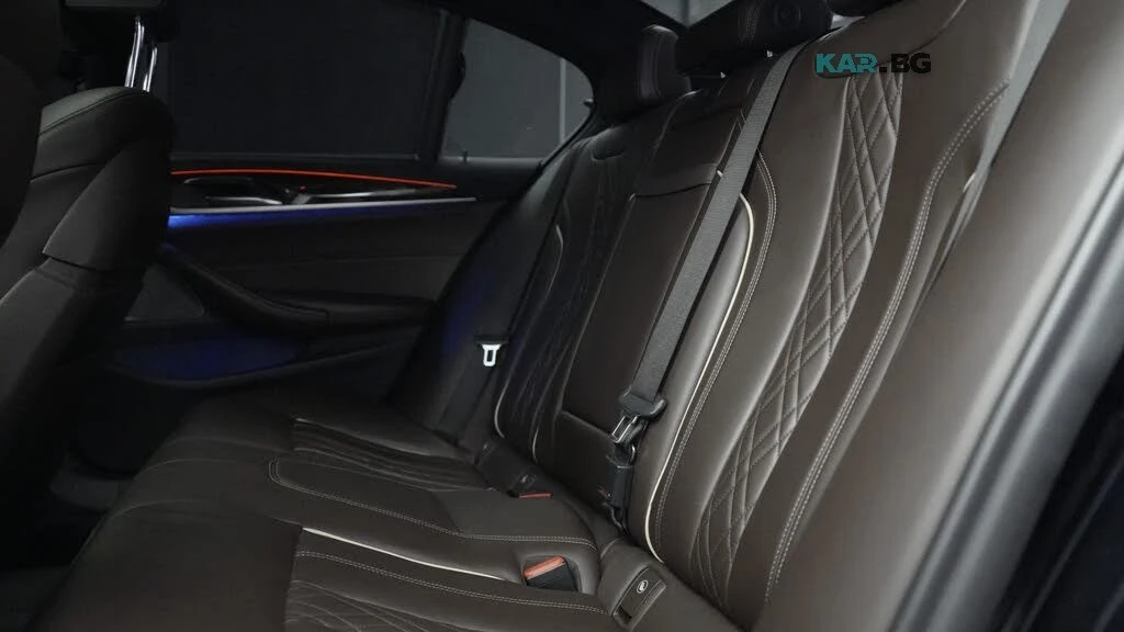 BMW 540 xDrive * АвтоКредит * (ЦЕНА ДО БГ), снимка 16 - Автомобили и джипове - 56729708