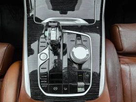 BMW X7 40i* M* SPORT* HARMON* KARDON* ДИСТРОНИК* 360КАМЕР, снимка 11