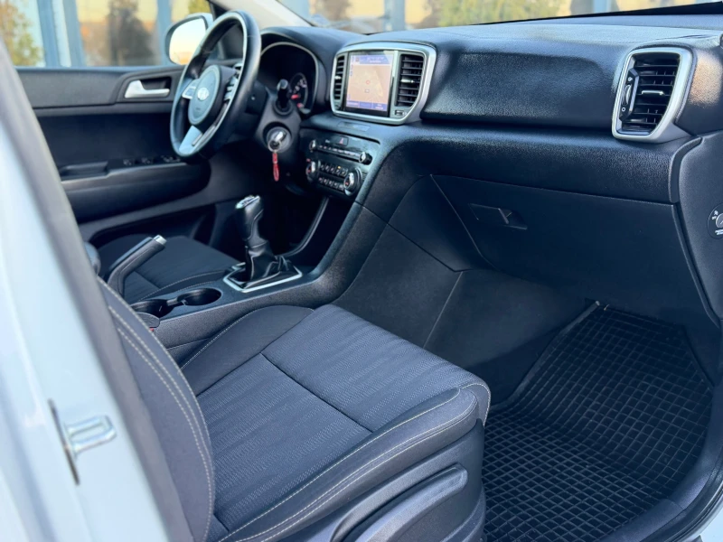 Kia Sportage * * 73 ХИЛЯДИ* * ECO GPL* NAVI* CAMERA* ИТАЛИЯ* , снимка 11 - Автомобили и джипове - 50404503