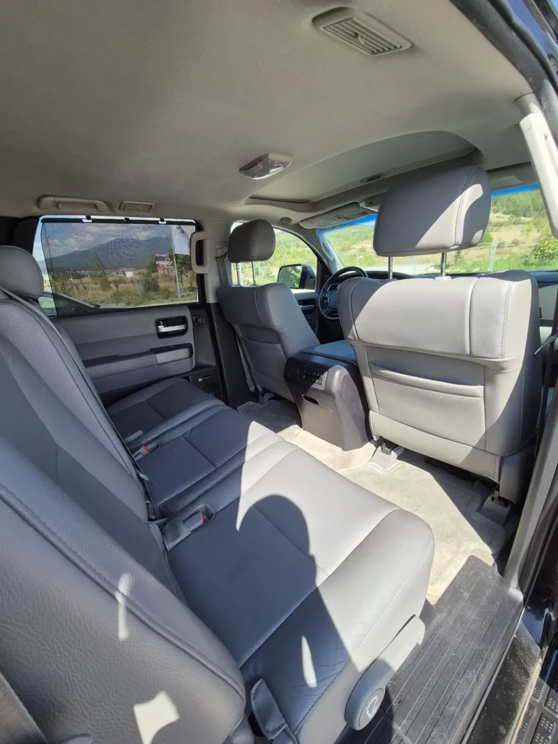Toyota Sequoia 5.7, снимка 14 - Автомобили и джипове - 51716431