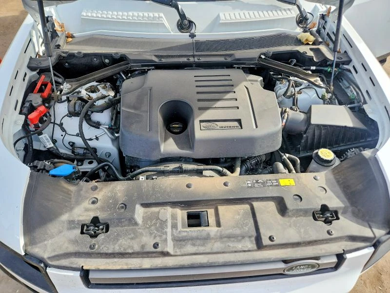 Land Rover Discovery 3.0L 6 All wheel drive, снимка 5 - Автомобили и джипове - 53344131