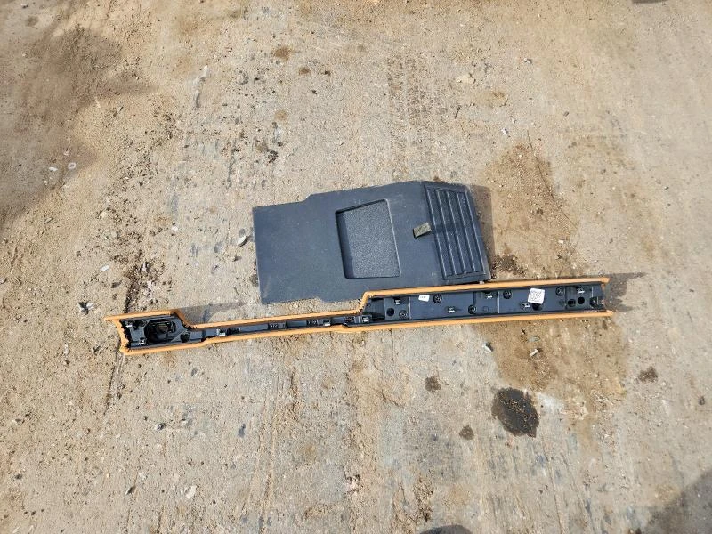 Land Rover Discovery 3.0L 6 All wheel drive, снимка 6 - Автомобили и джипове - 53344131