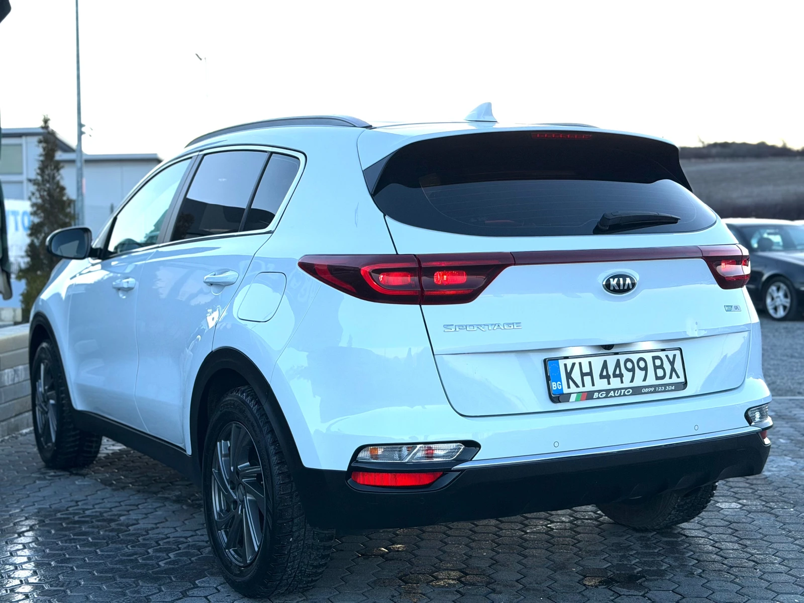 Kia Sportage * * 73 ХИЛЯДИ* * ECO GPL* NAVI* CAMERA* ИТАЛИЯ*  - изображение 6