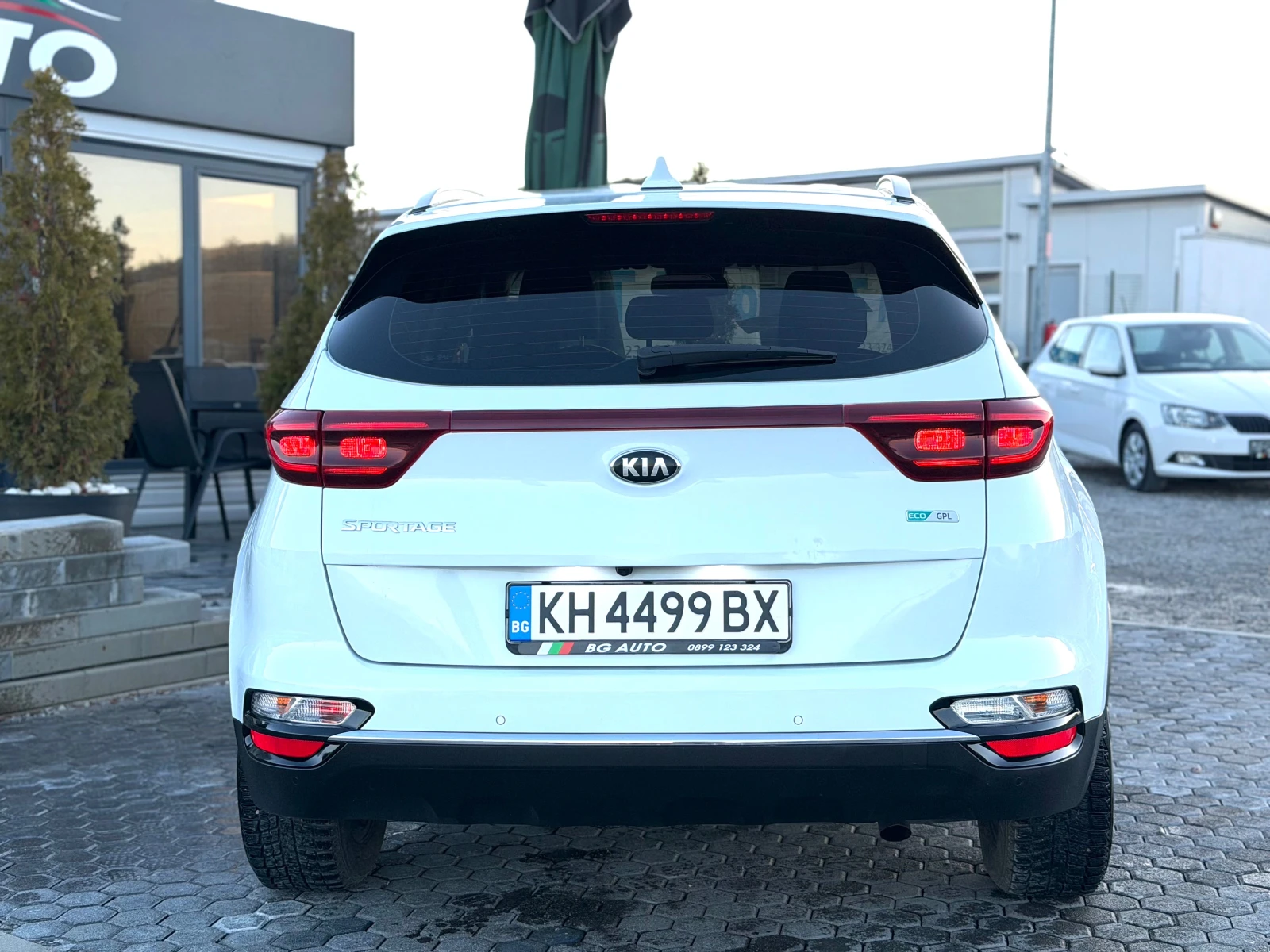 Kia Sportage * * 73 ХИЛЯДИ* * ECO GPL* NAVI* CAMERA* ИТАЛИЯ*  - изображение 5