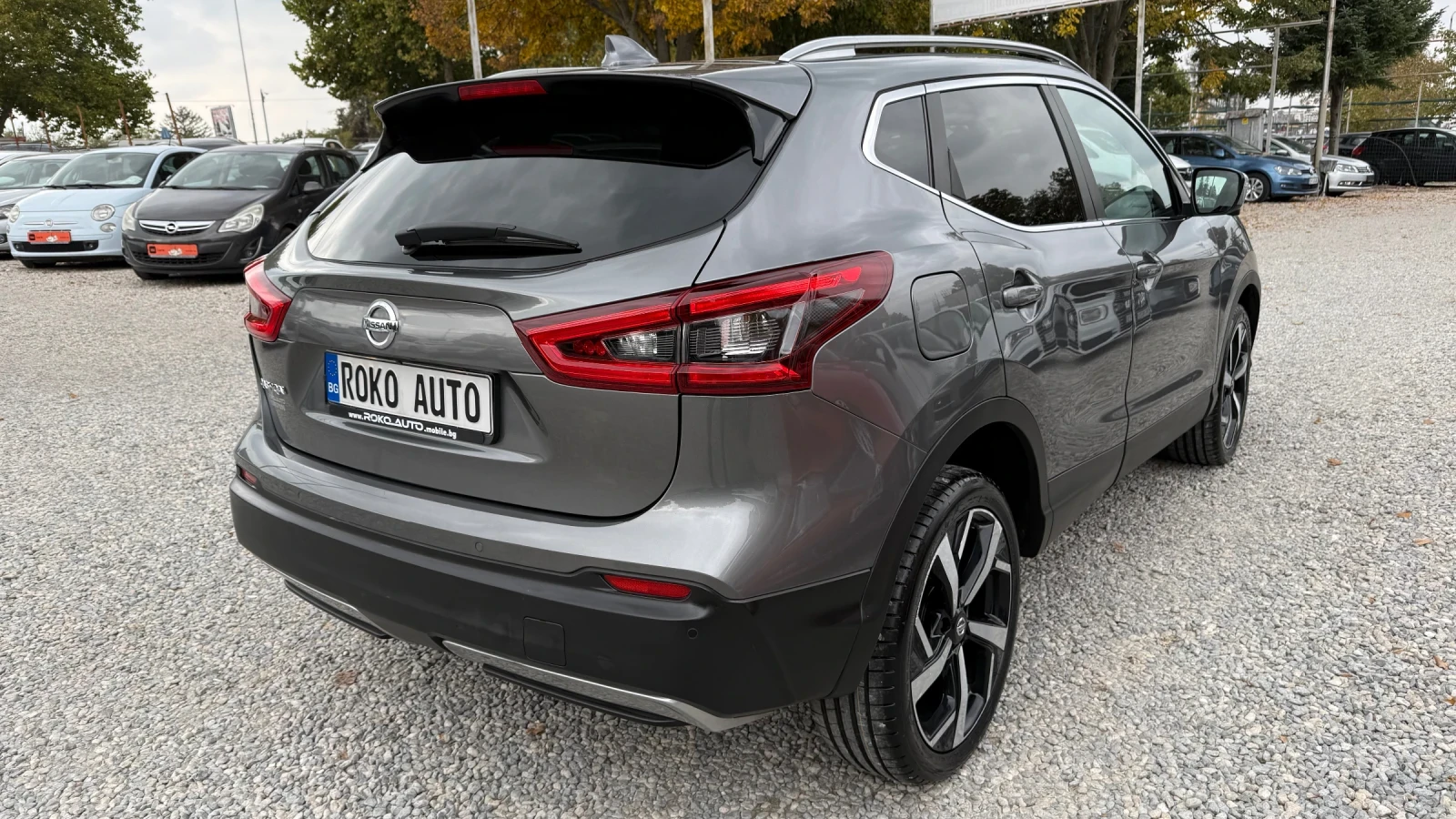 Nissan Qashqai 1.6D\TEKNA+ \DISTRONIC\NAVI\KEYLESS\КАМЕРИ360\КОЖА - изображение 6