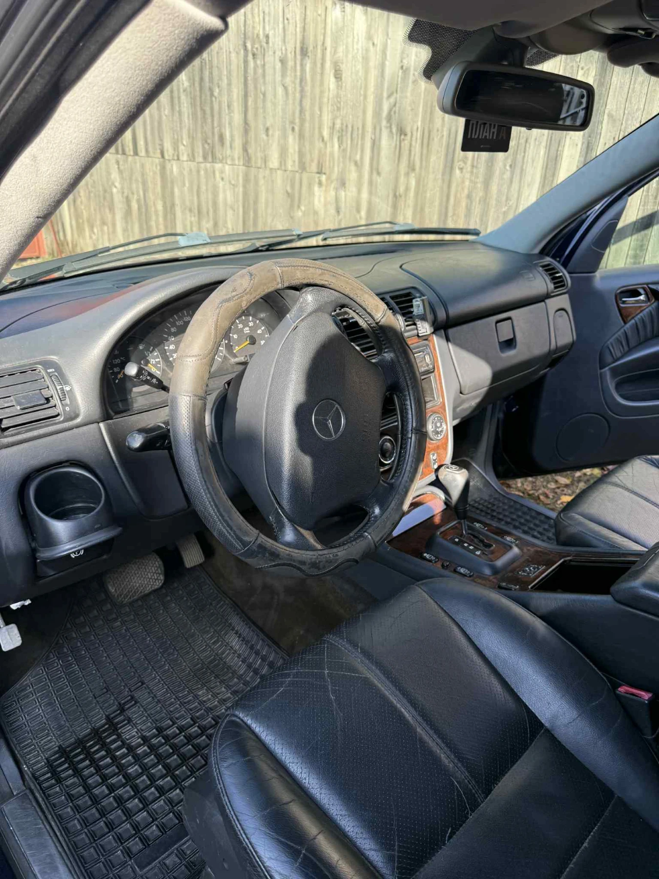 Mercedes-Benz ML 270  - изображение 8