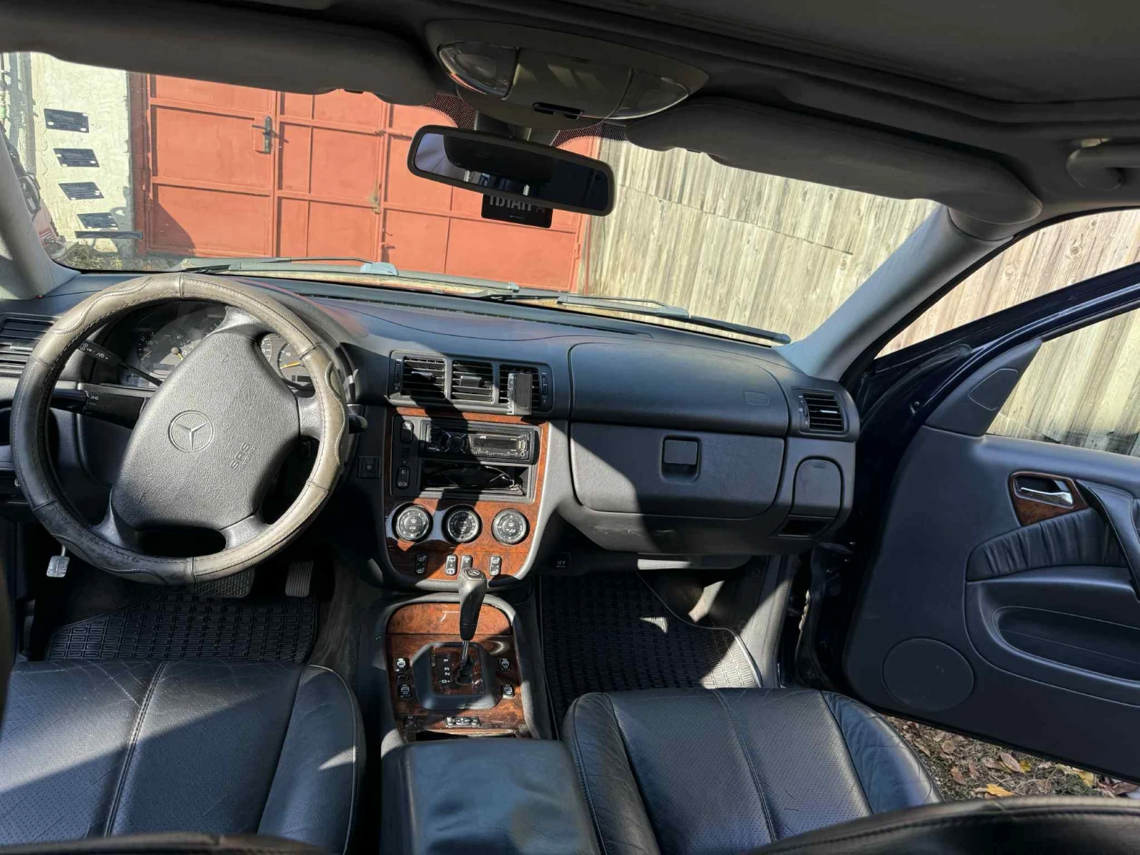 Mercedes-Benz ML 270  - изображение 10