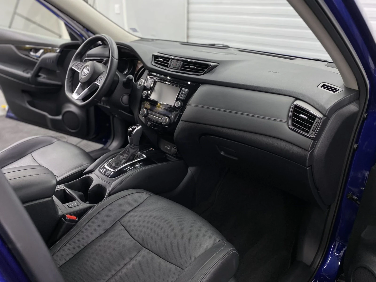 Nissan Rogue 2.5 SL AWD 170hp - изображение 9