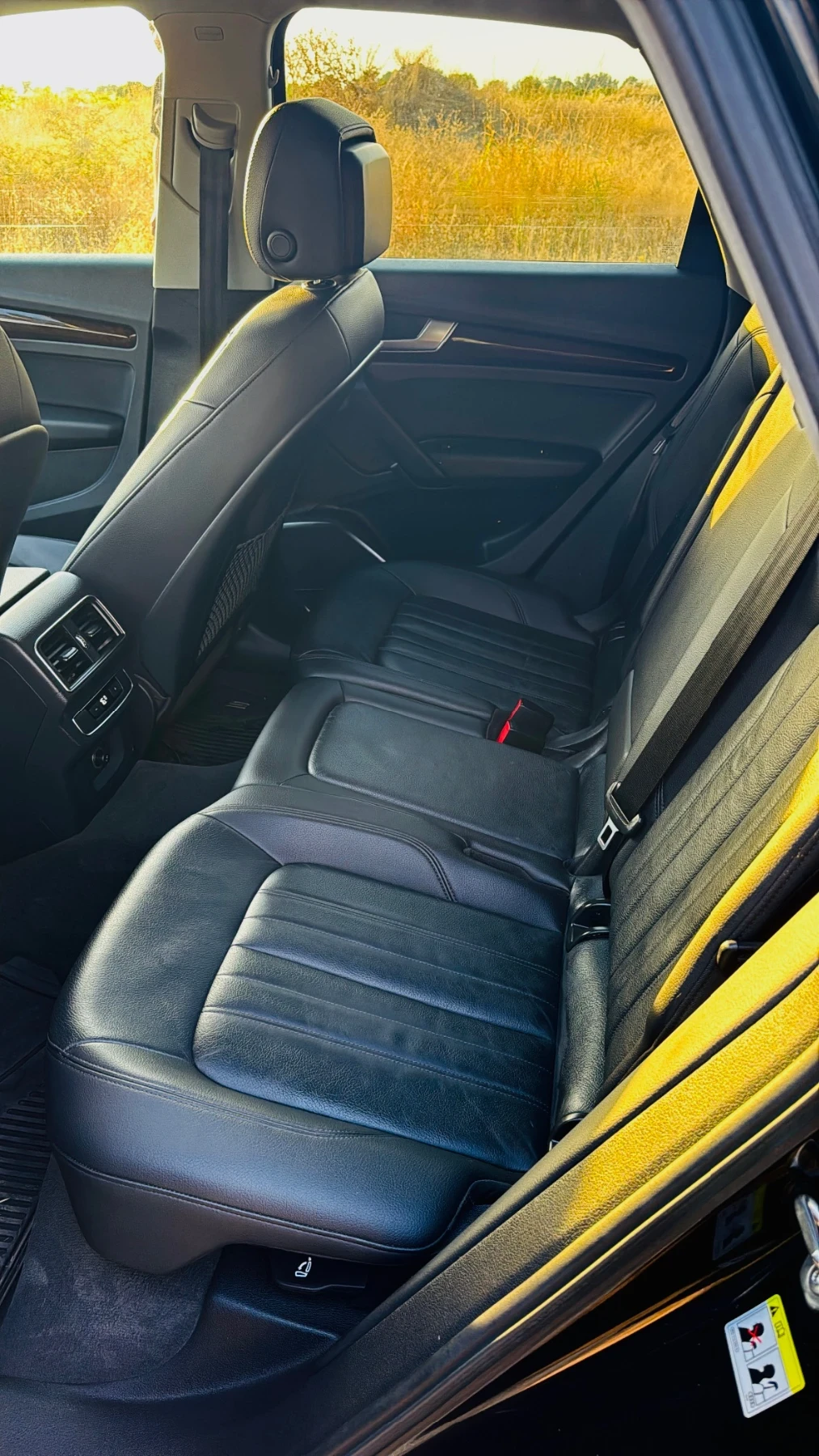 Audi Q5, снимка 9 - Автомобили и джипове - 55805554