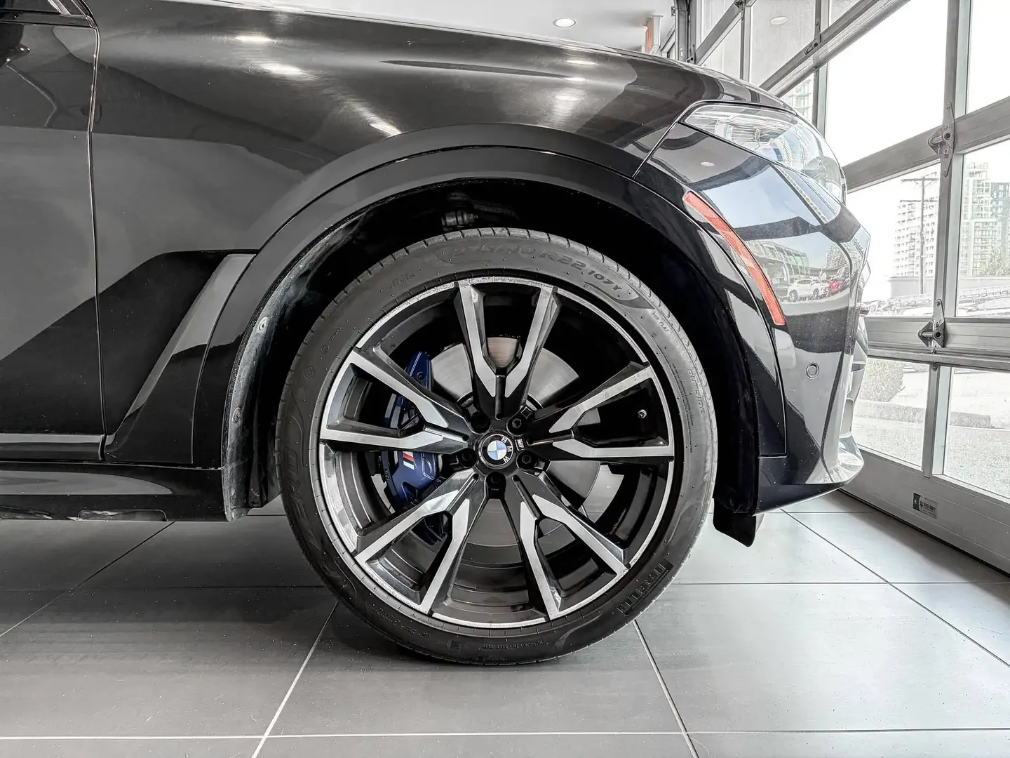 BMW X7 40i* M* SPORT* HARMON* KARDON* ДИСТРОНИК* 360КАМЕР, снимка 7 - Автомобили и джипове - 55979849