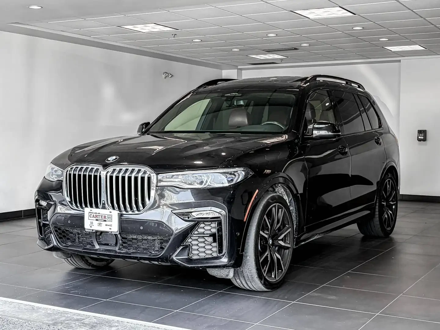 BMW X7 40i* M* SPORT* HARMON* KARDON* ДИСТРОНИК* 360КАМЕР, снимка 3 - Автомобили и джипове - 55979849