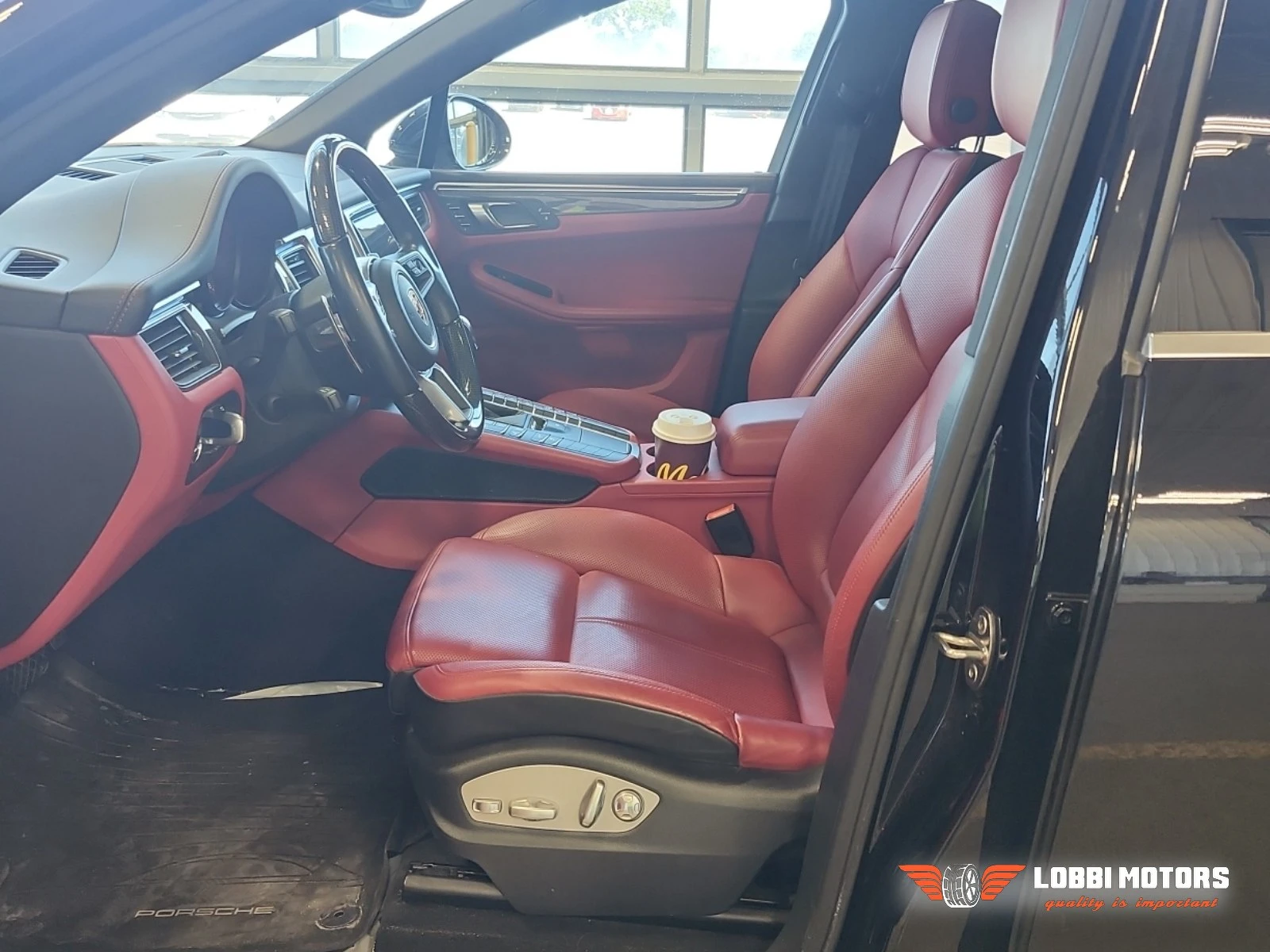 Porsche Macan, снимка 5 - Автомобили и джипове - 56104034