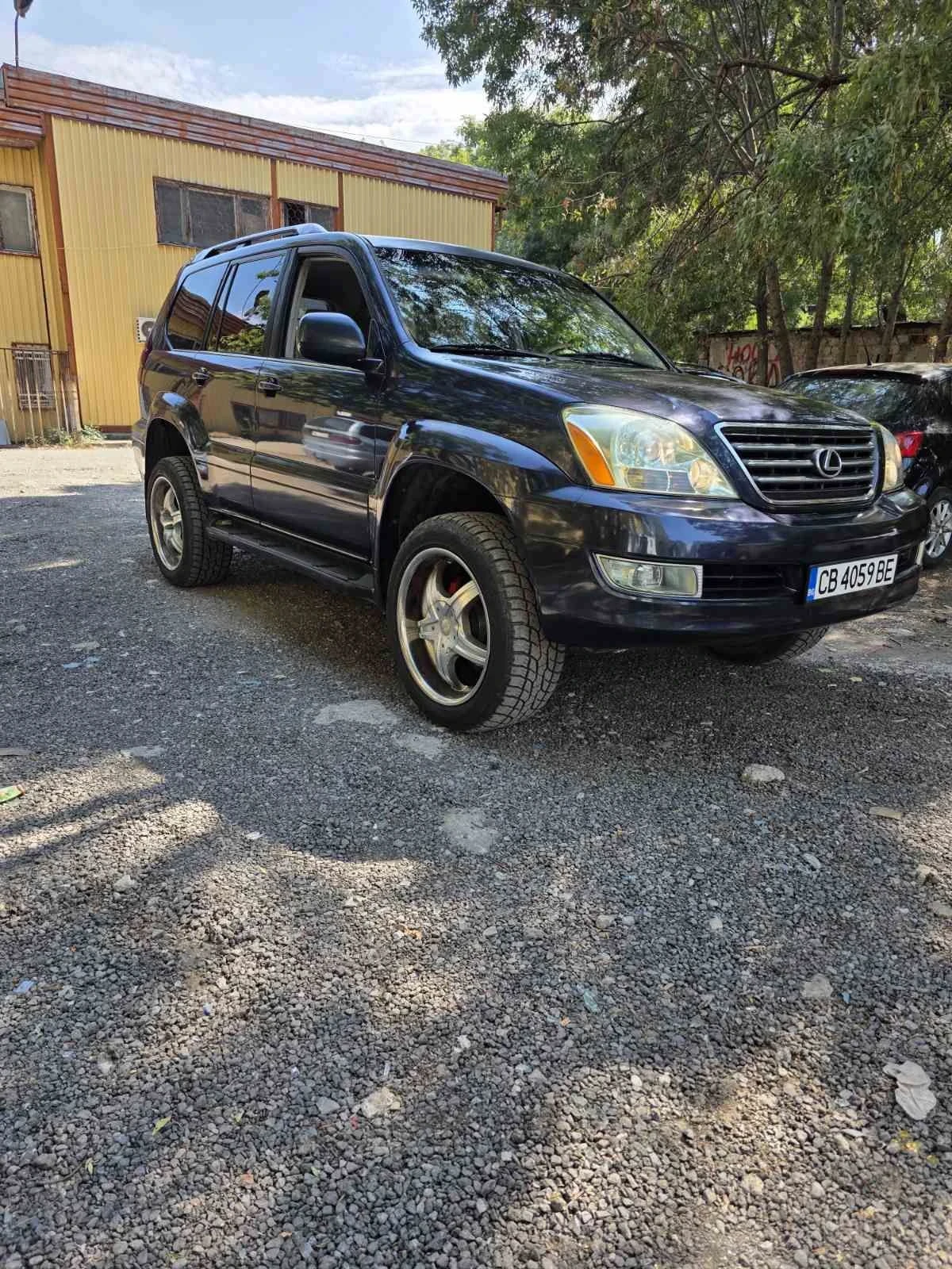 Toyota Land cruiser Бензин/Газ, снимка 2 - Автомобили и джипове - 56170623
