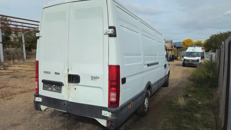 Iveco Daily 2.3jtd/на части , снимка 3 - Бусове и автобуси - 52171623