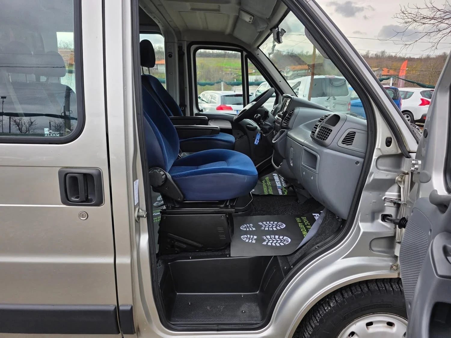 Fiat Ducato 2.8JTD 128K.C. / КЛИМАТИК / НАВИ / ХЛАДИЛНИК /  - изображение 8