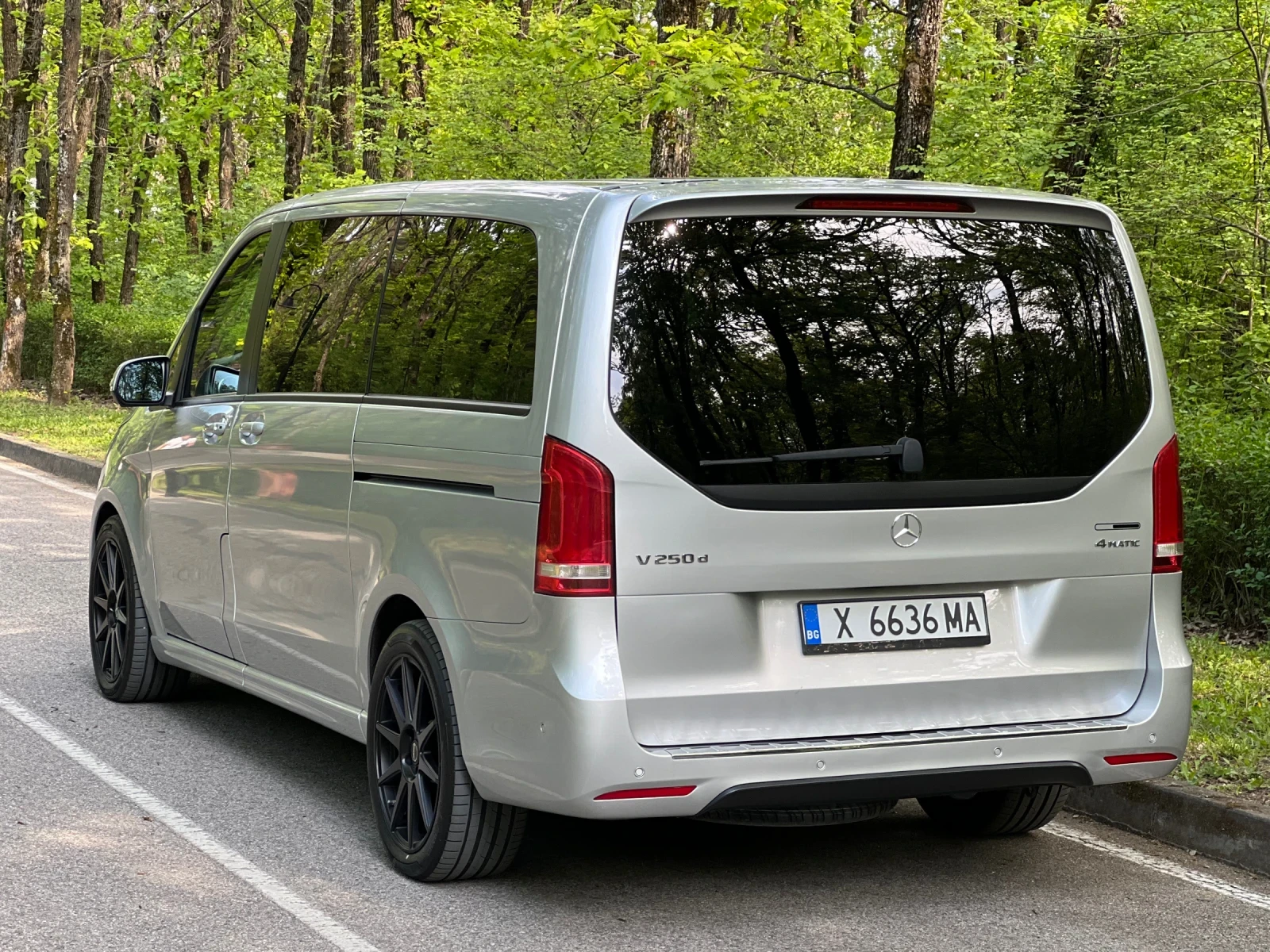 Mercedes-Benz V 250 AMG/4-Matic, снимка 6 - Бусове и автобуси - 54358029