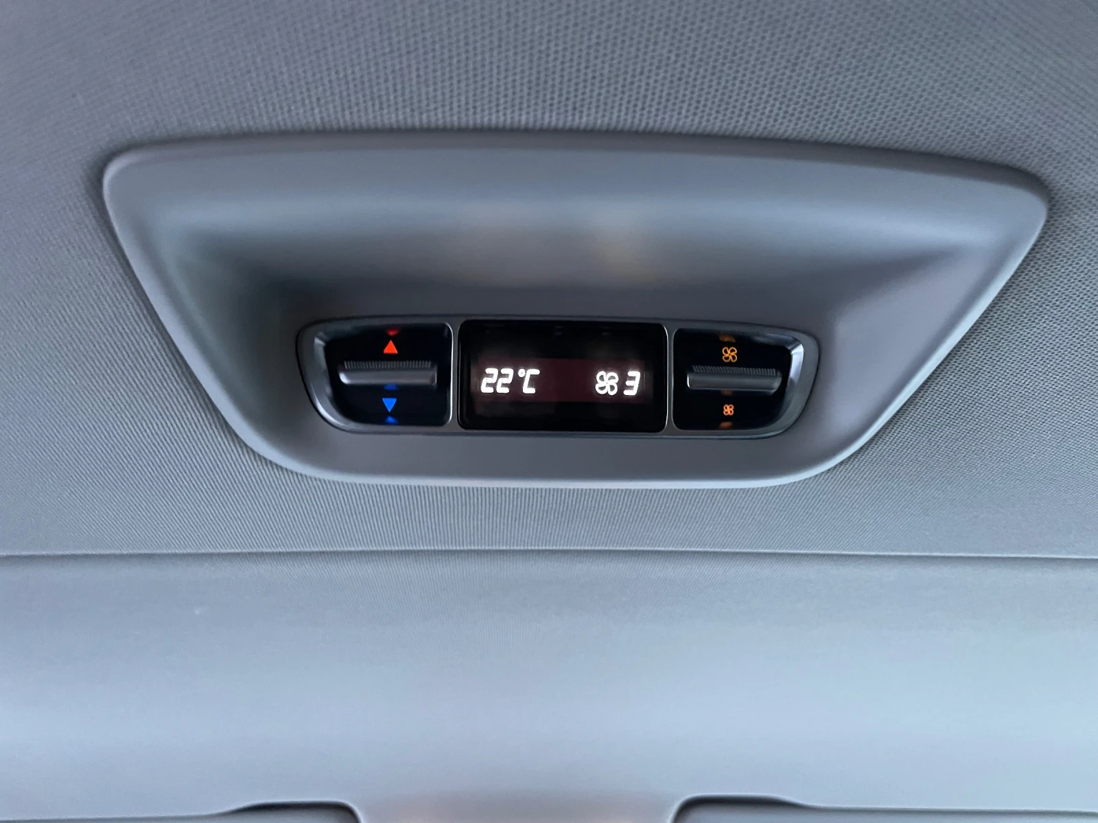 Mercedes-Benz V 250 AMG/4-Matic, снимка 15 - Бусове и автобуси - 53850469