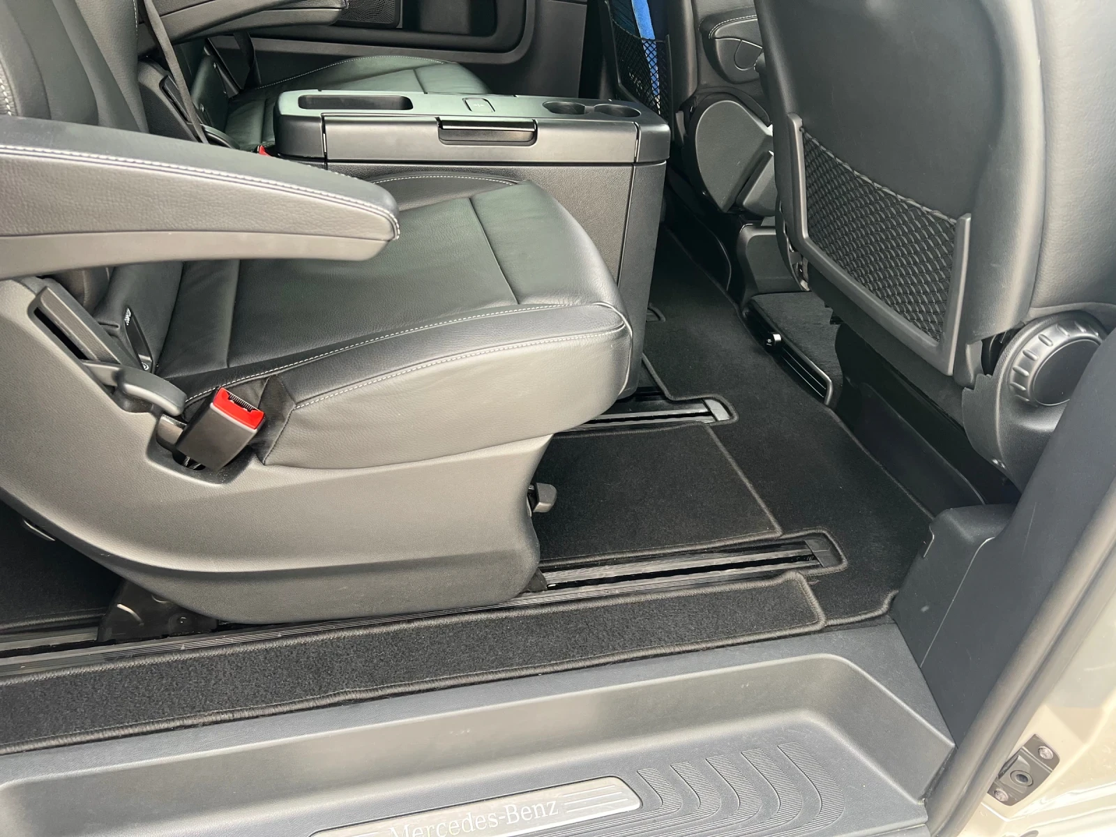 Mercedes-Benz V 250 AMG/4-Matic, снимка 12 - Бусове и автобуси - 54358029