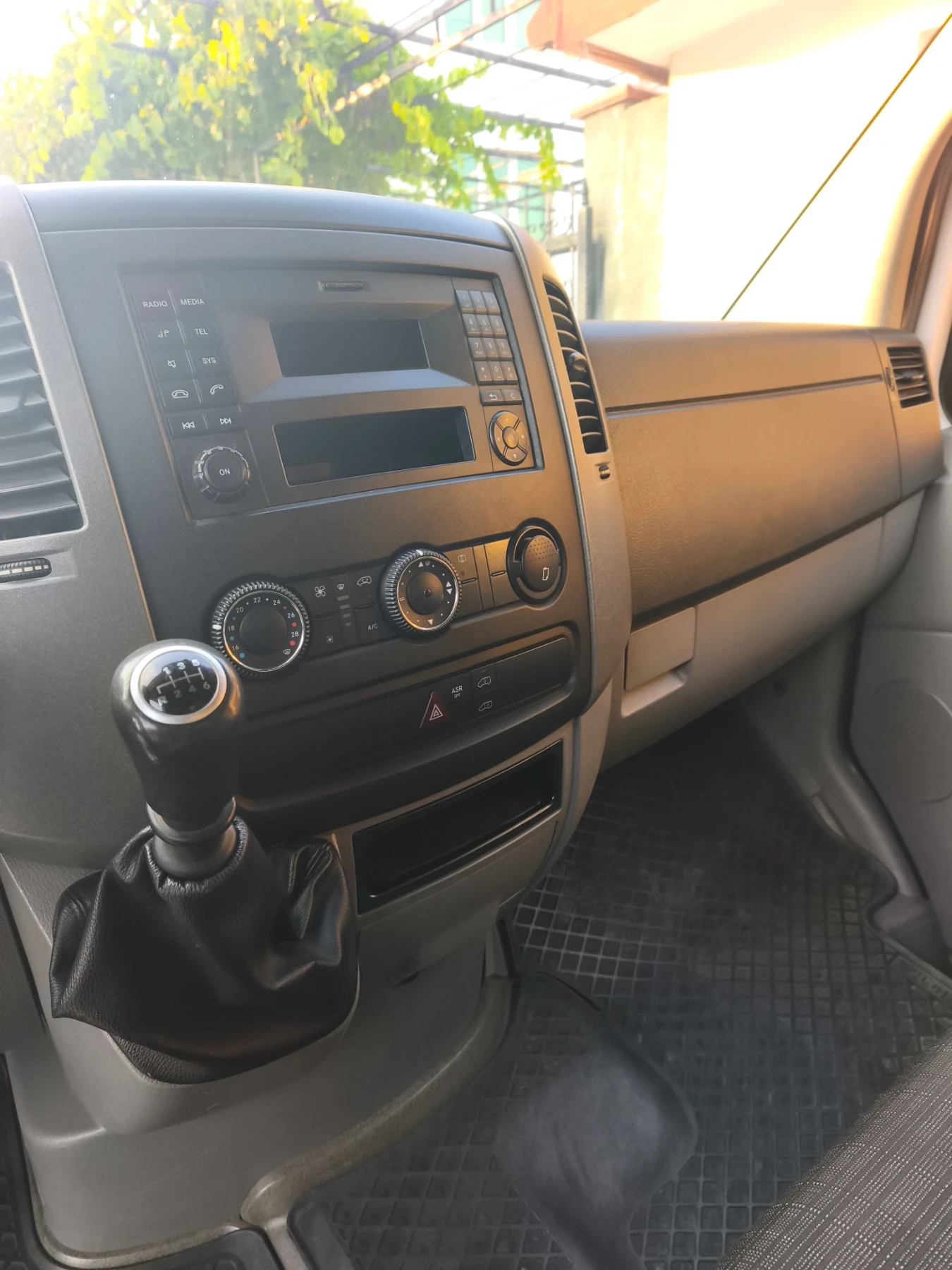 Mercedes-Benz Sprinter 316 Sprinter, снимка 9 - Бусове и автобуси - 55600447
