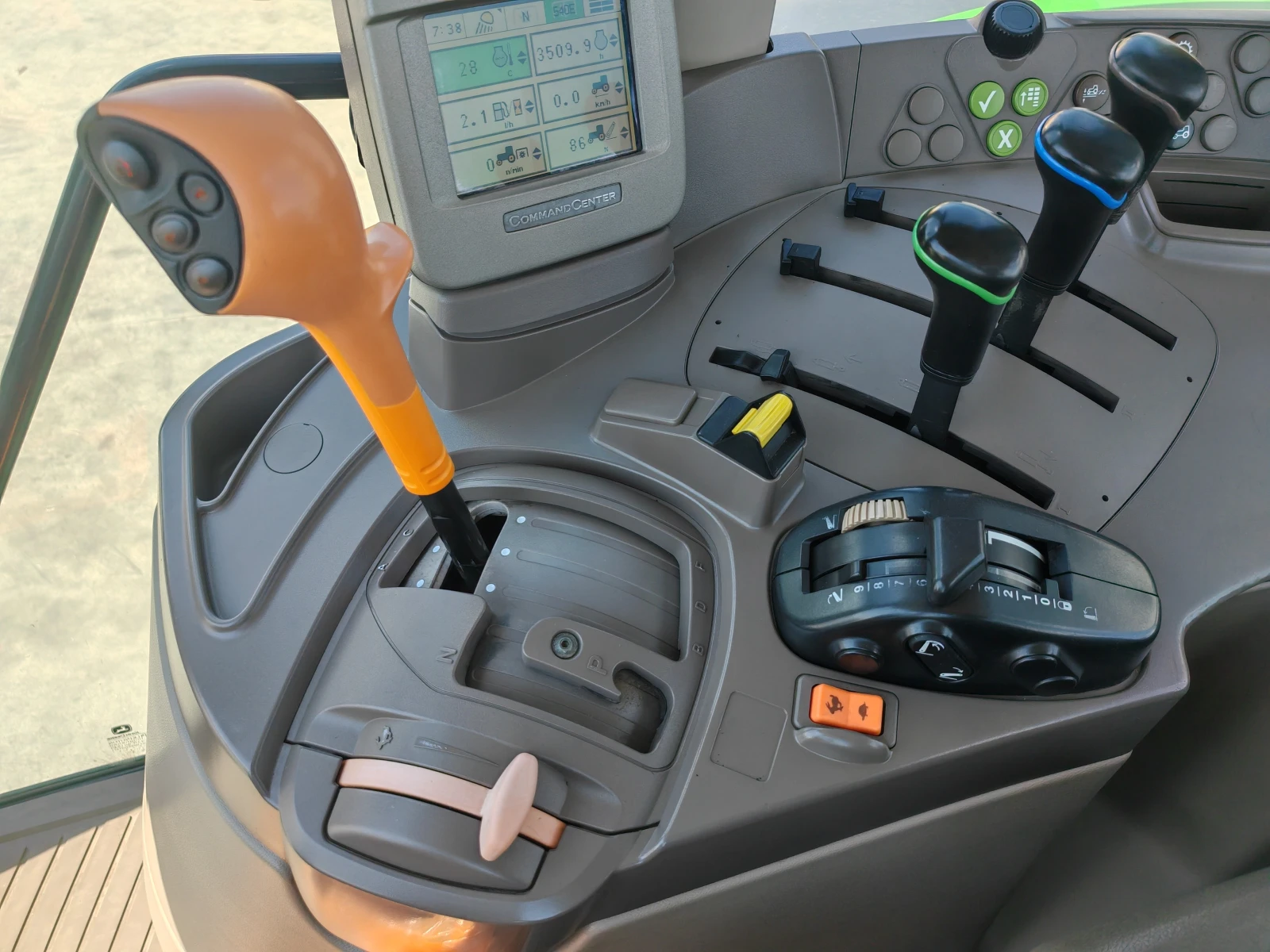 ������� John Deere 6430 Premium ������ � ������������ ������ 20 % | Mobile.bg � ����������� 15