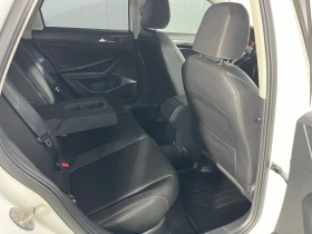 VW Jetta AUTOMAT-CarPlay-AndroidAuto-Кожа- ТОП Състояние!, снимка 11