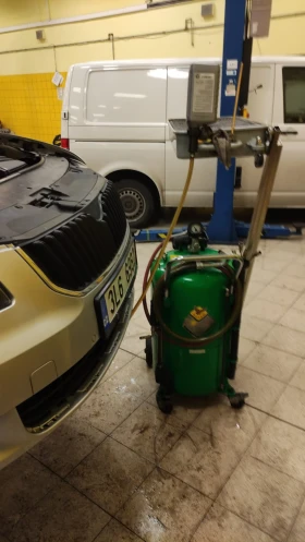 Skoda Superb 2.0TDI 125KW DSG , снимка 14