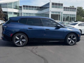 BMW iX xDrive50/CARFAX/ЕДИН СОБСТВЕНИК/БЕЗ ИНЦИДЕНТИ/, снимка 4