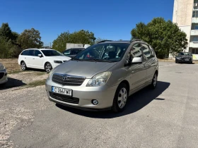 Обява за продажба на Toyota Corolla verso 1.8i ~4 150 лв. - изображение 1