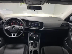 VW Jetta AUTOMAT-CarPlay-AndroidAuto-Кожа- ТОП Състояние! - 26800 лв. / 13702.62 € - 83021925 14