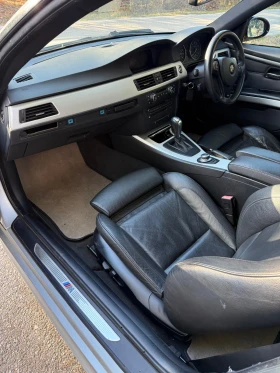BMW 325 i M Sport, снимка 16