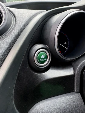 Honda Civic * 1.6D* FACELIFT* ЛИЗИНГ* БАРТЕР*  - 8800 € / 17211.30 лв. - 44000173 12