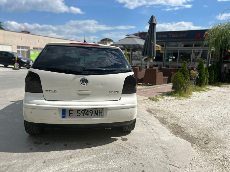 VW Polo, снимка 5 - Автомобили и джипове - 45915990