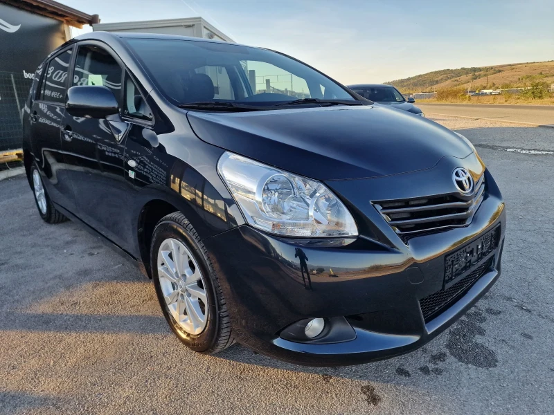 Toyota Verso 1.6i 132k.s. 6 speed NAVI, снимка 1 - Автомобили и джипове - 47750527