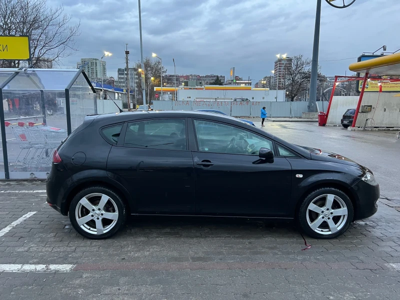 Seat Leon 1.9TDI, снимка 4 - Автомобили и джипове - 48816510