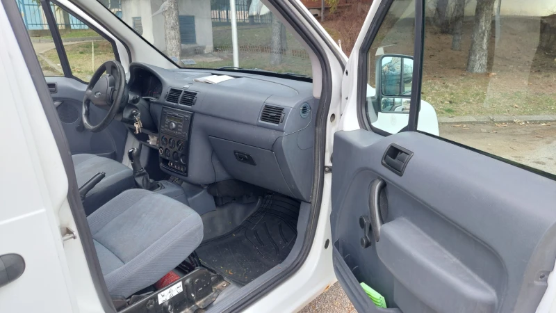 Ford Connect T200, снимка 5 - Автомобили и джипове - 49178091